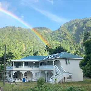 Guest house Soufriere Guesthouse 